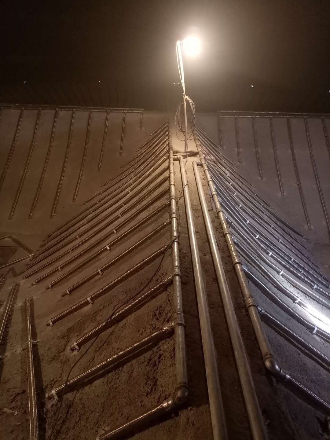 新巴尔虎右硫化棒