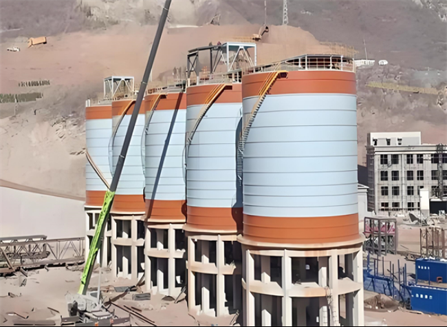 新巴尔虎右高架钢板仓